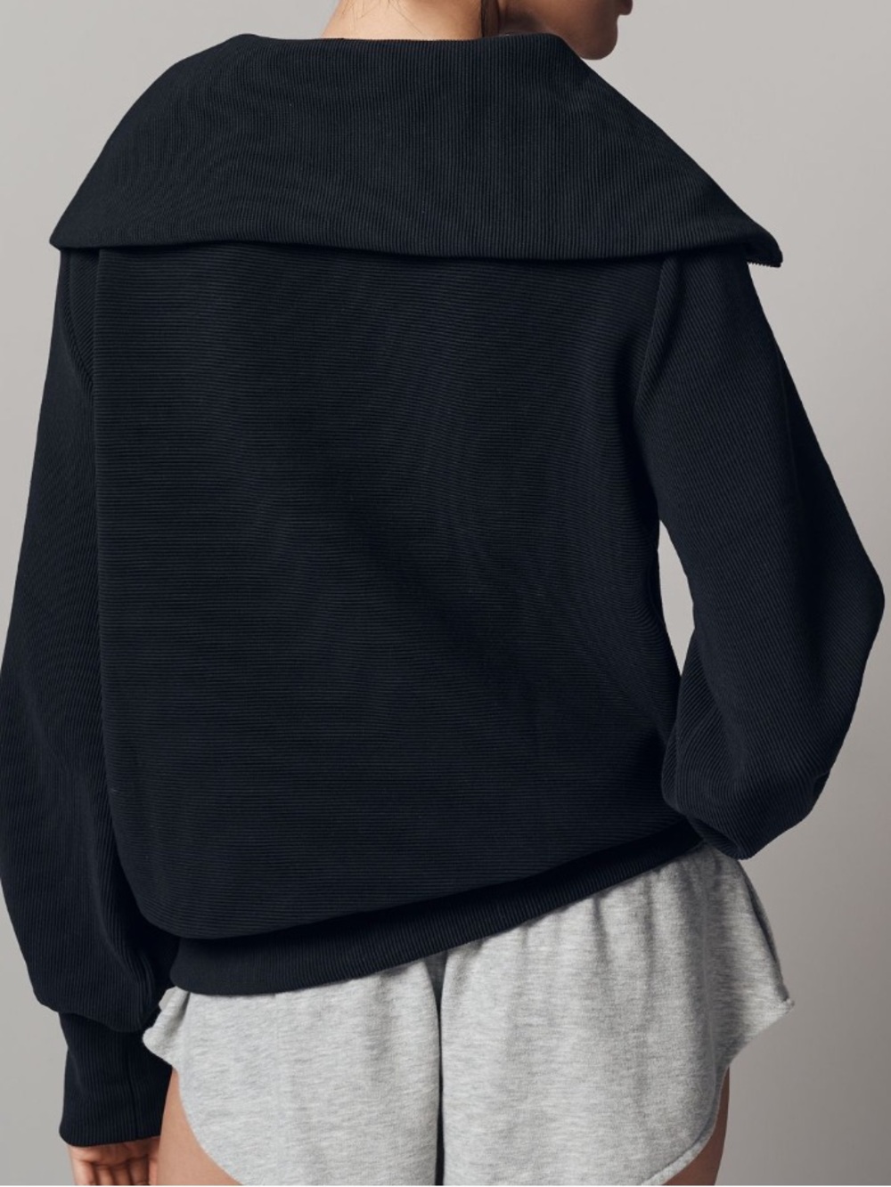 Anthropologie Varley Vine Black Zip-Front Sweatshirt with Gold Trim - Picture 14 of 14